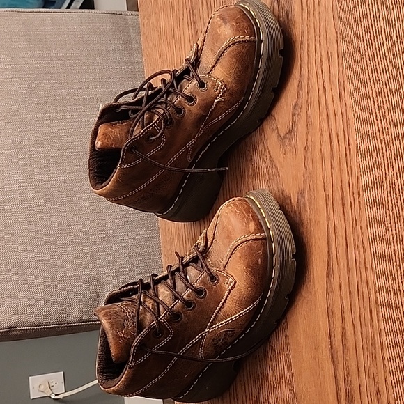 Women's Doc Martens Flower Platform Wedge Oxfords - Picture 2 of 6